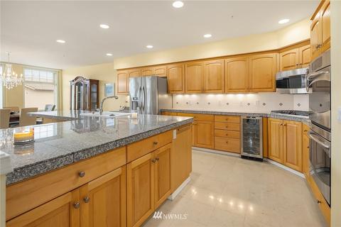 546 Walnut St #202, Edmonds, WA 98020 photo 9