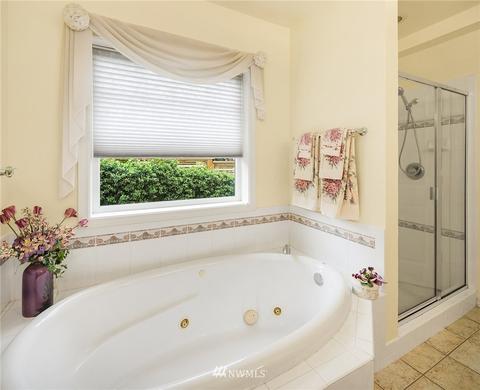 546 Walnut St #202, Edmonds, WA 98020 photo 20
