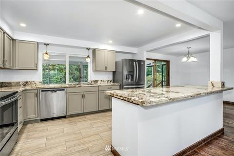 126 155th St SE, Bothell, WA 98012 photo 6