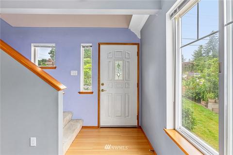 2025 E Grand Ave, Everett, WA 98201 photo 4