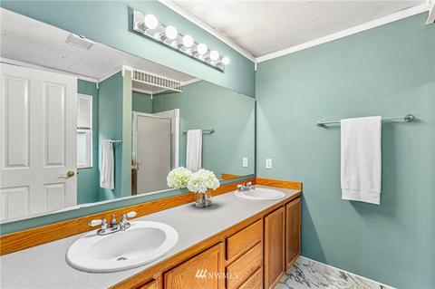 2025 E Grand Ave, Everett, WA 98201 photo 25