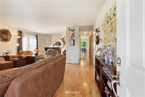 15401 45th Street Ct E, Sumner, WA 98390 photo 4