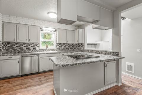 403 SW Canyon Loop, Winlock, WA 98596 photo 4