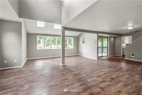 403 SW Canyon Loop, Winlock, WA 98596 photo 2