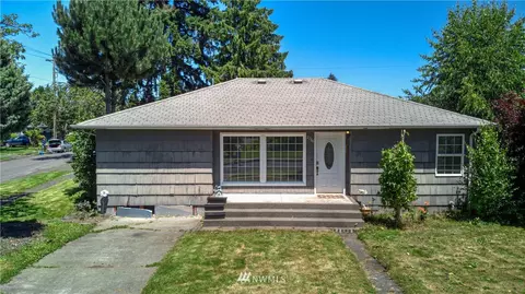 2786 Maple St, Longview, WA 98632 photo 1