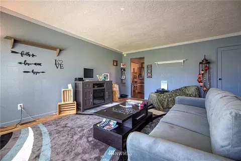 2786 Maple St, Longview, WA 98632 photo 7
