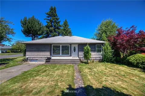 2786 Maple St, Longview, WA 98632 photo 2