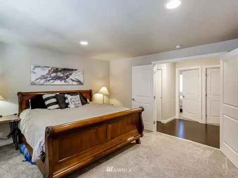 2408 Larlin Dr, Everett, WA 98203 photo 9