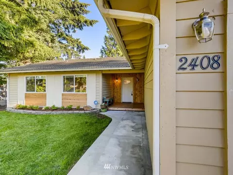 2408 Larlin Dr, Everett, WA 98203 photo 3