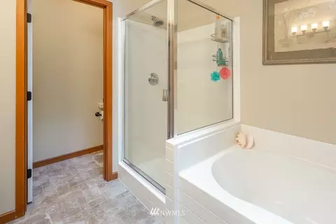 1006 Sigafoos Ave NW, Orting, WA 98360 photo 24