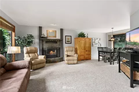 14820 104th Ave NE, Bothell, WA 98011 photo 5