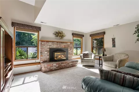 14820 104th Ave NE, Bothell, WA 98011 photo 11