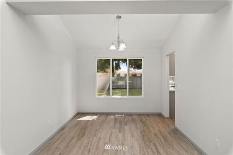 20117 75th Avenue Ct E, Spanaway, WA 98387 photo 10