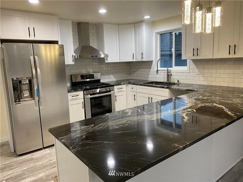 17326 North Rd, Bothell, WA 98012 photo 5