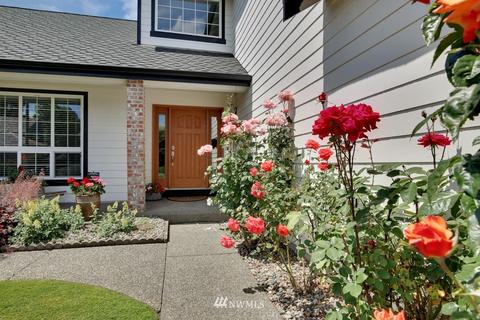 526 Victor St, Enumclaw, WA 98022 photo 2