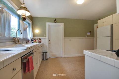 1104 Lafromboise St, Enumclaw, WA 98022 photo 11