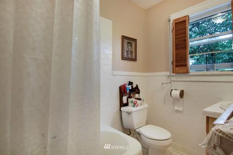 1104 Lafromboise St, Enumclaw, WA 98022 photo 13