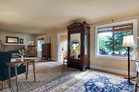 1104 Lafromboise St, Enumclaw, WA 98022 photo 5