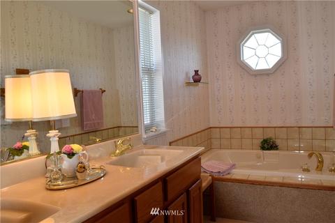 52 Jesslyn Ln, Sequim, WA 98382 photo 10