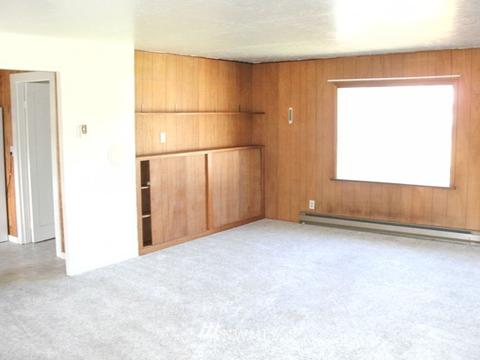 372 Secor Rd, Sequim, WA 98382 photo 2
