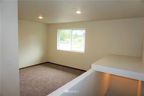 20114 63rd Ave E, Spanaway, WA 98387 photo 16