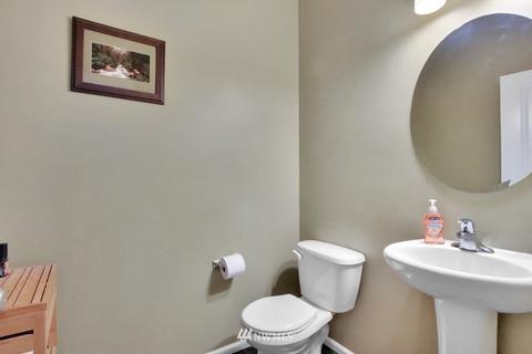 3100 Eagle Loop NE, Lacey, WA 98516 photo 13