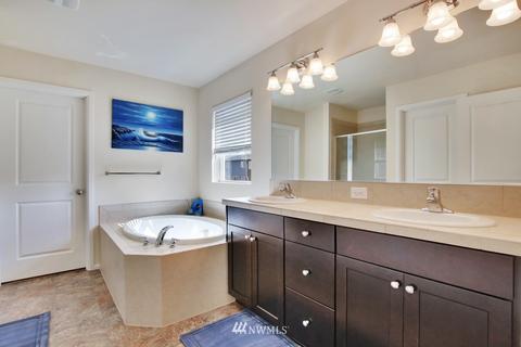 3100 Eagle Loop NE, Lacey, WA 98516 photo 24