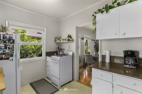 717 16th Ave E, Seattle, WA 98112 photo 11