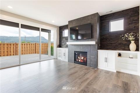 163 Love Dr, Enumclaw, WA 98022 photo 4