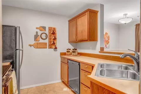 11527 Hwy 99 #E106, Everett, WA 98204 photo 6