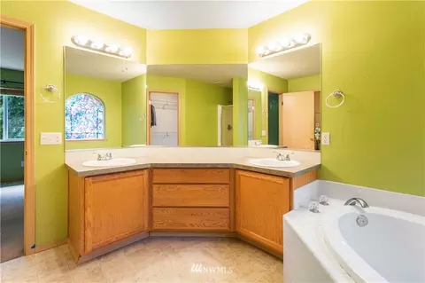 19404 207th Street Ct E, Orting, WA 98360 photo 25