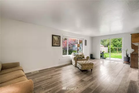 7484 Riverside Dr E, Sumner, WA 98390 photo 12