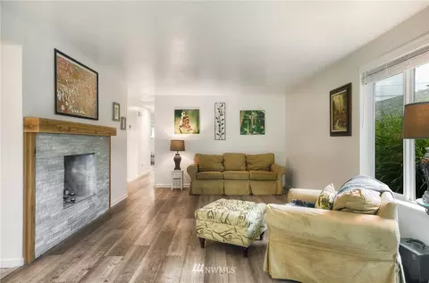 7484 Riverside Dr E, Sumner, WA 98390 photo 11