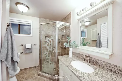 10643 NE 147th St, Bothell, WA 98011 photo 15