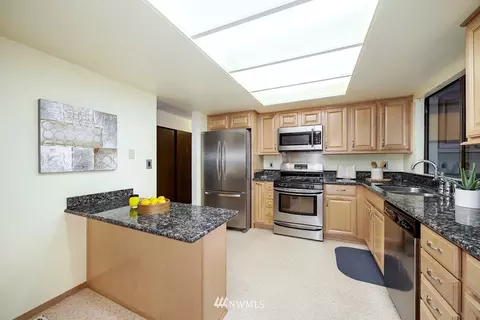 10643 NE 147th St, Bothell, WA 98011 photo 11