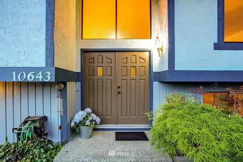 10643 NE 147th St, Bothell, WA 98011 photo 4