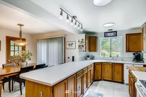 19103 104th Ave NE, Bothell, WA 98011 photo 6