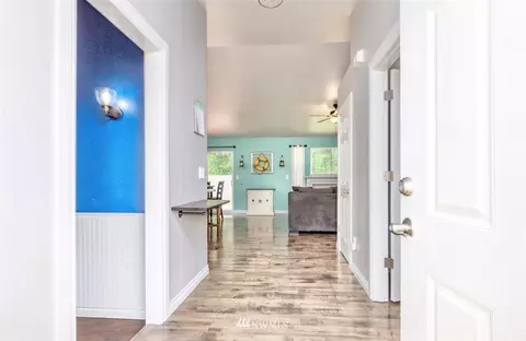 8725 201 St E, Spanaway, WA 98387 photo 3