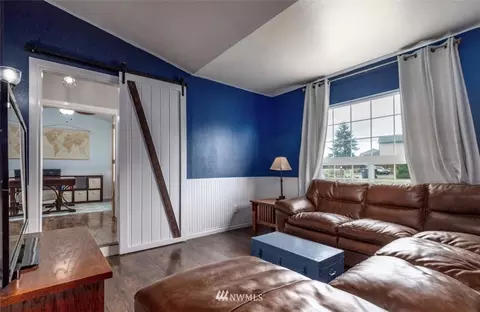 8725 201 St E, Spanaway, WA 98387 photo 8