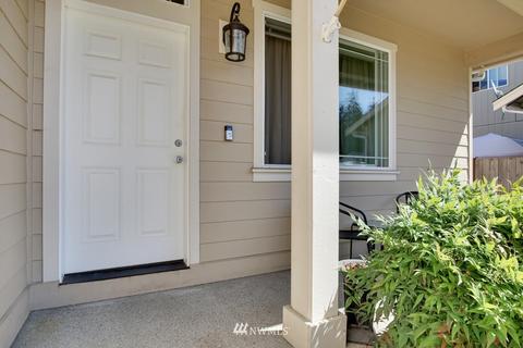 8113 207th St E, Spanaway, WA 98387 photo 2