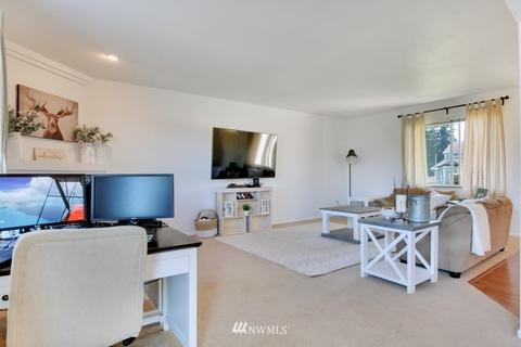 8113 207th St E, Spanaway, WA 98387 photo 4