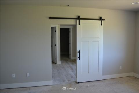 179 Love Dr, Enumclaw, WA 98022 photo 9
