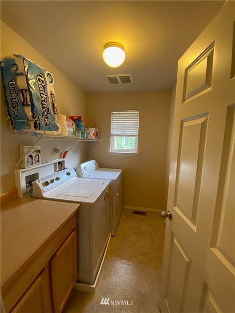 105 203rd St SE, Bothell, WA 98012 photo 15