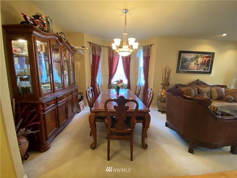 105 203rd St SE, Bothell, WA 98012 photo 4