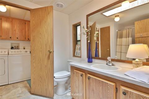 5182 Bounty Loop, Freeland, WA 98249 photo 23