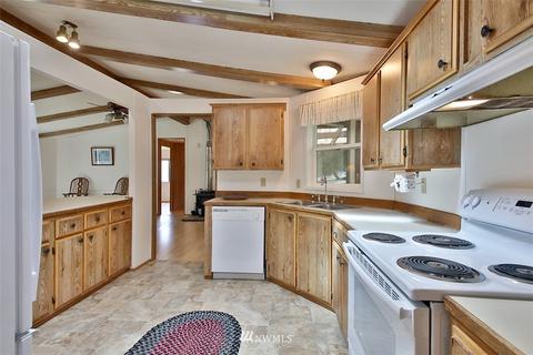 5182 Bounty Loop, Freeland, WA 98249 photo 18