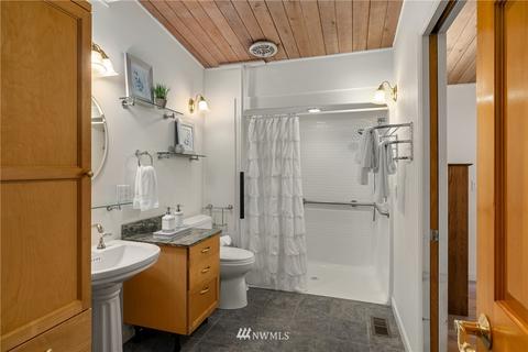 9231 Baring Way, Everett, WA 98208 photo 16