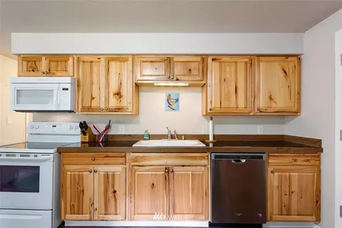 46330 Baker Loop Rd, Concrete, WA 98237 photo 11