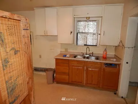 2729 Harrison Ave, Everett, WA 98201 photo 4