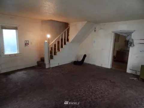 2729 Harrison Ave, Everett, WA 98201 photo 3